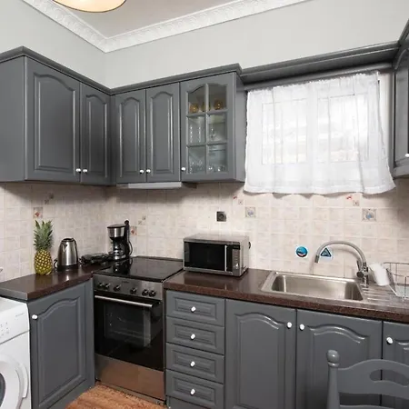 Дом отдыха Dimi House